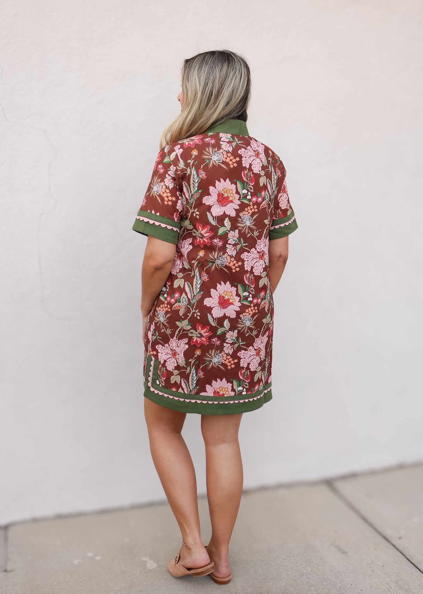 Floral Scallop Trim Shift Dress