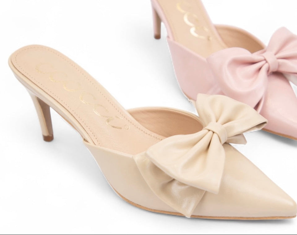 Ccocci Bow Kitten Heel- Almond