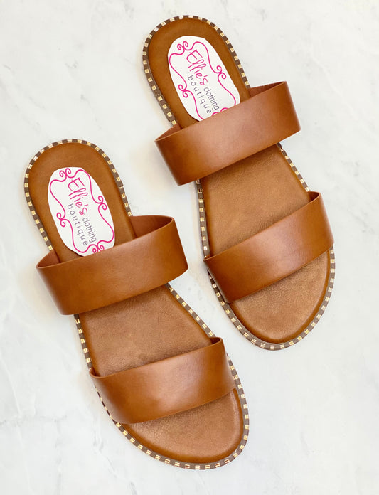 Micah Sandals - Tan