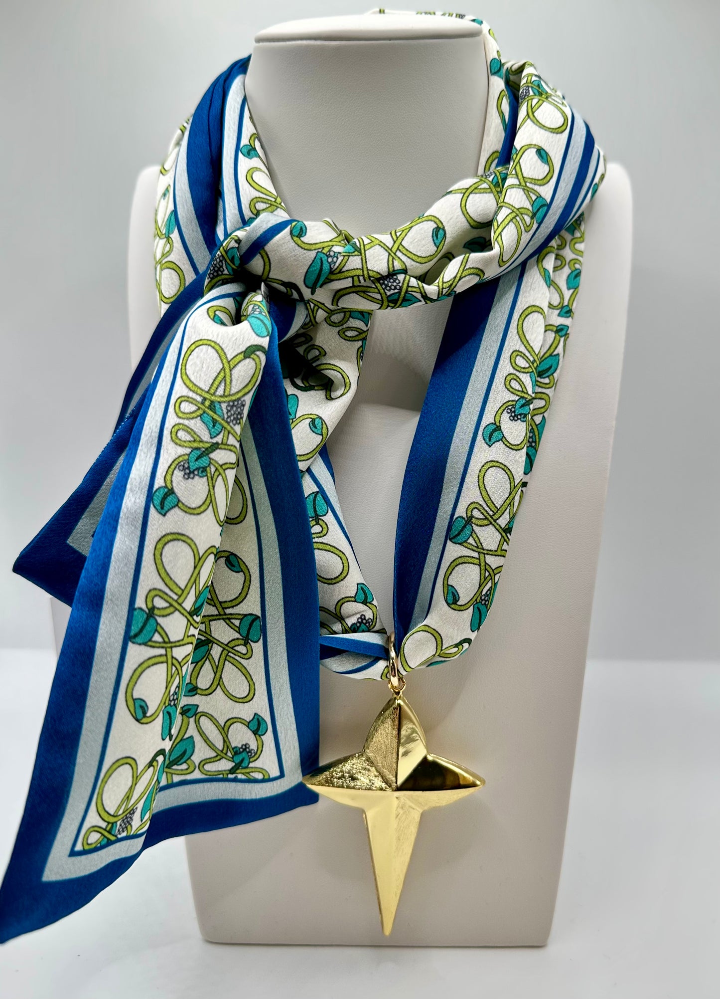 Gold Star Scarf Necklace