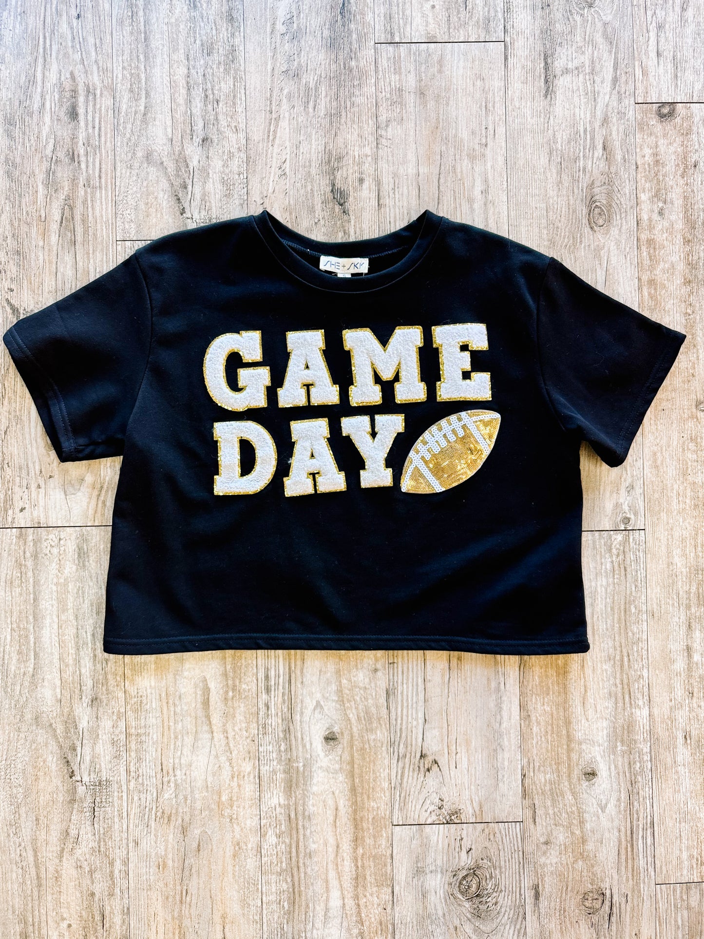 Game Day Patches Cropped Tee