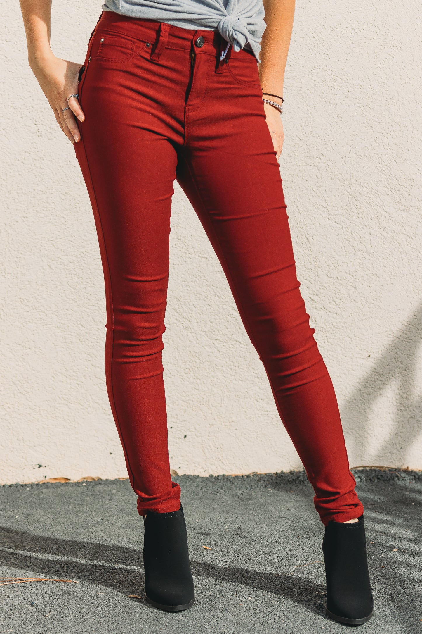 Skylar Skinnies - Burgundy