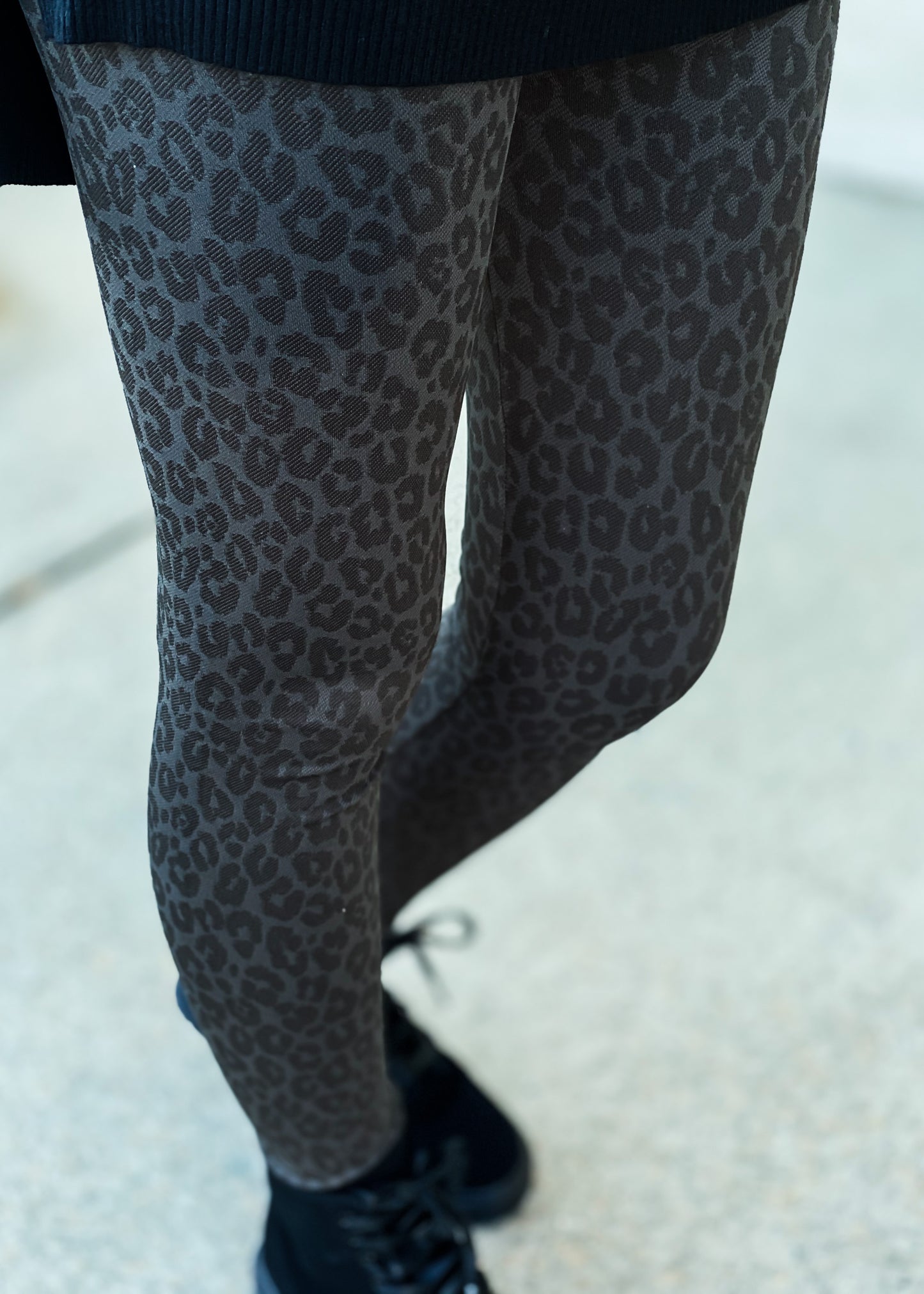Leopard Printed Leggings - Charcoal